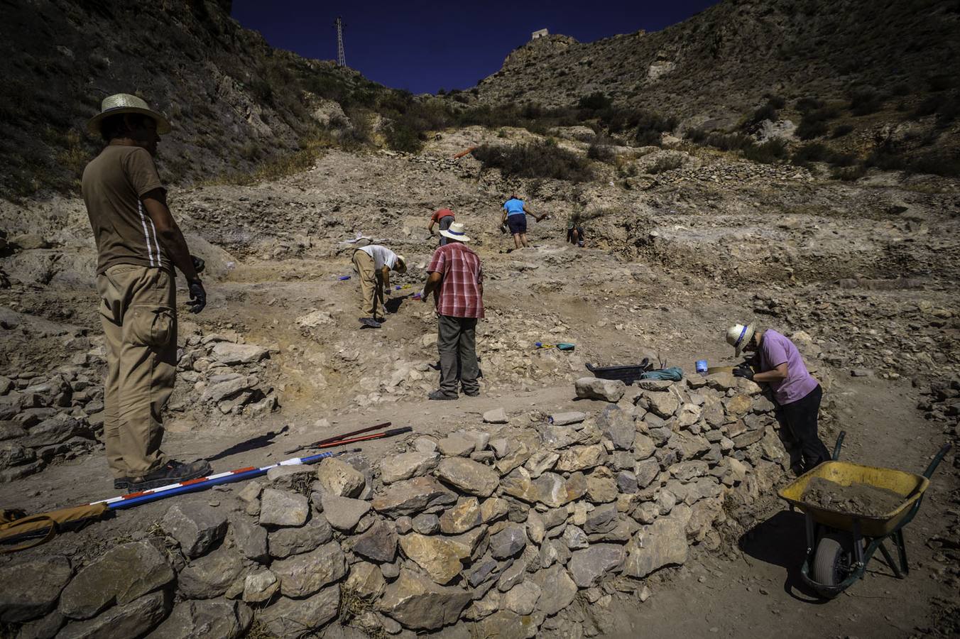 Excavación arqueológica en la Ladera del Castillo de Callosa del Segura