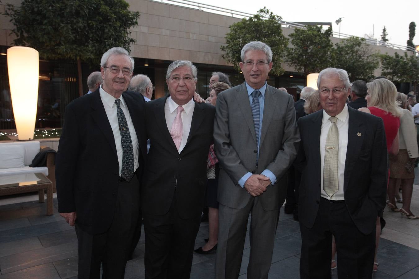 Homenaje a molina boix por su jubilación