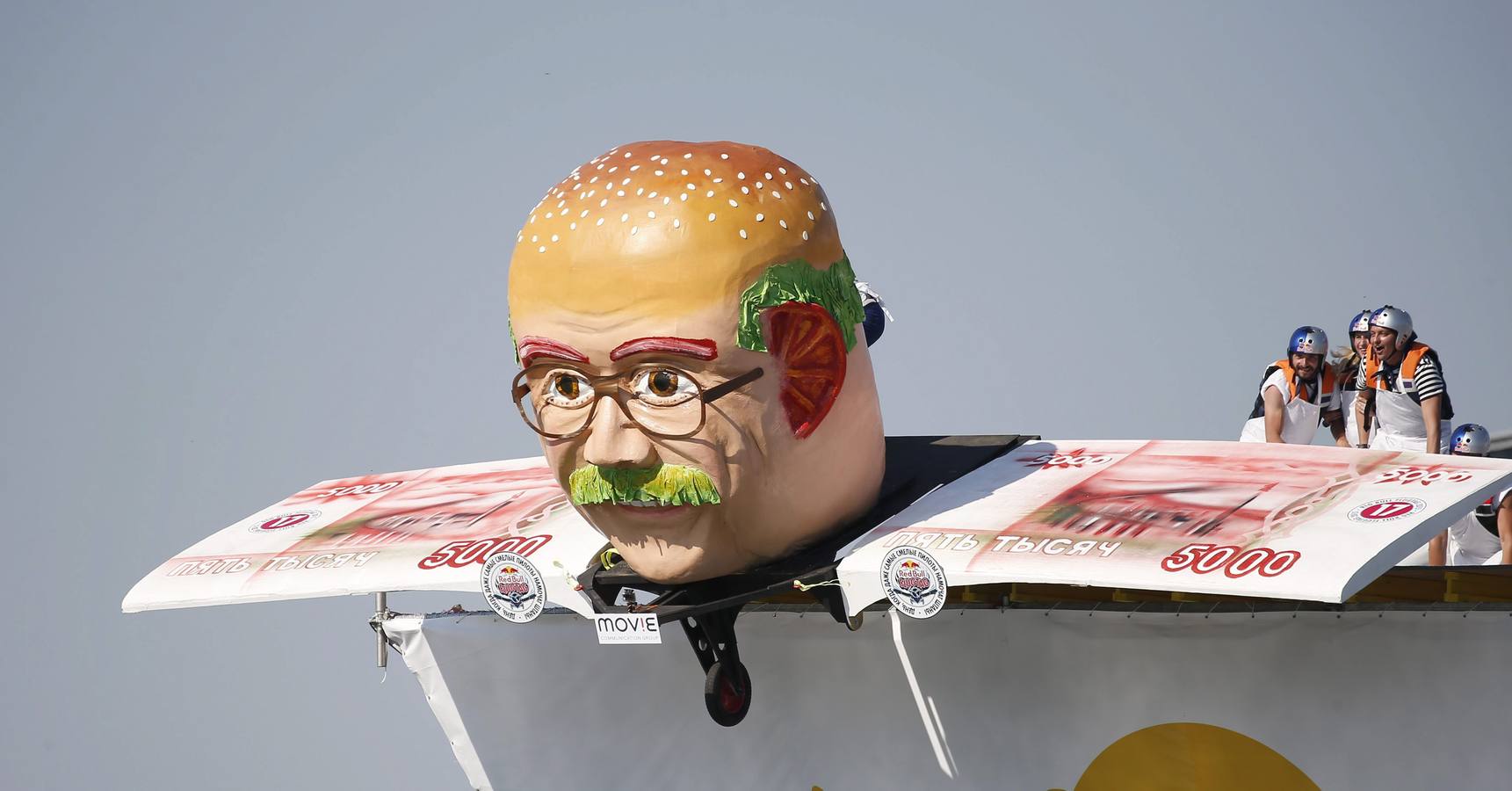 Los autos locos y tortazos de risa en Rusia