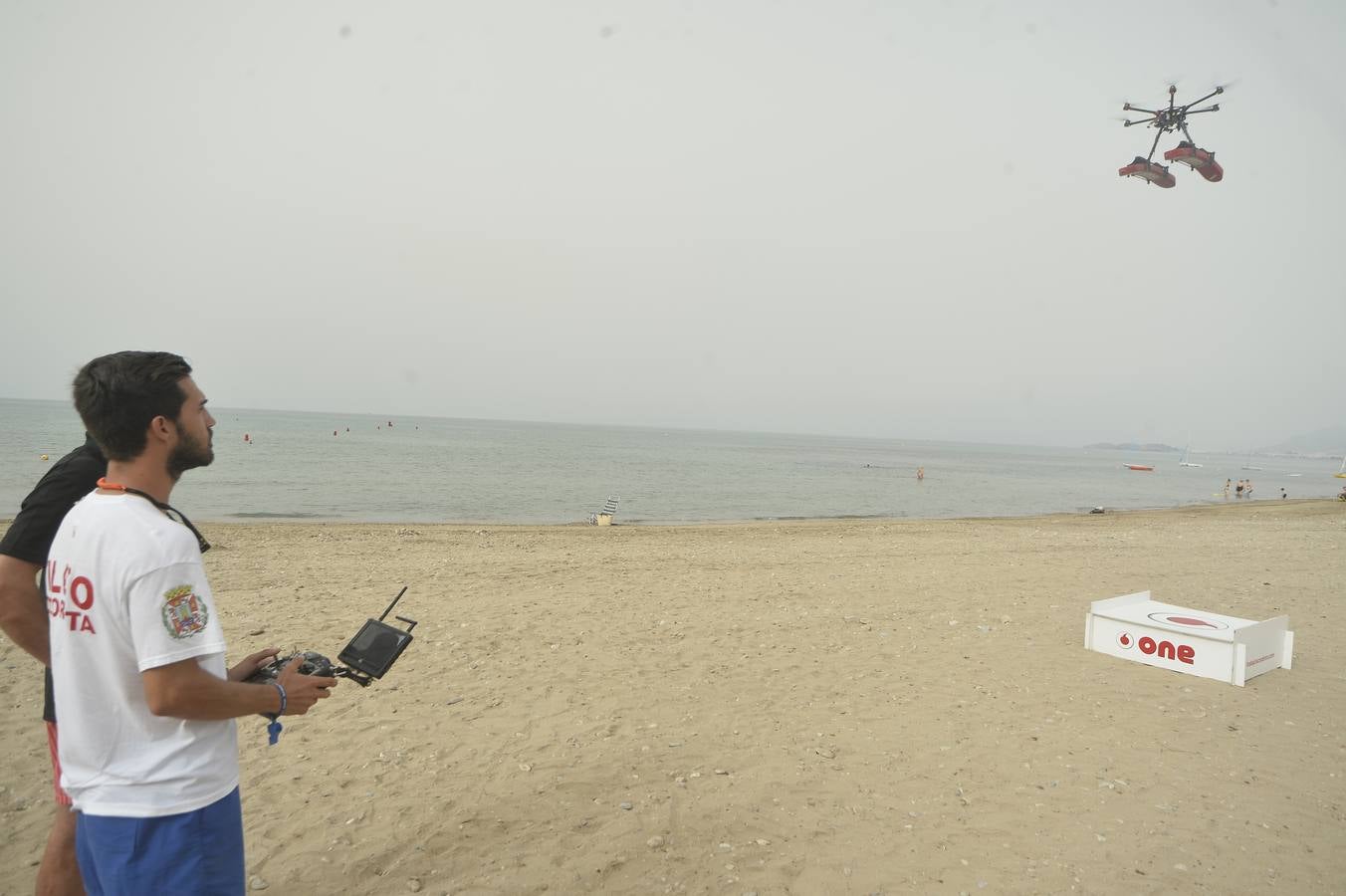 Un dron al rescate en La Manga