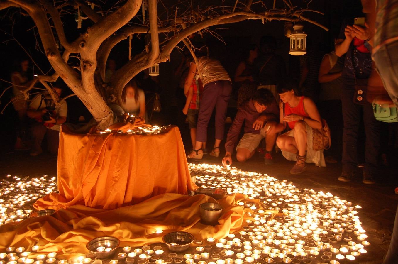 La noche en vela de Aledo acoge a 5.000 vecinos y visitantes