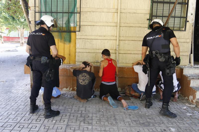 Una treintena de detenidos en una redada antidroga en La Paz