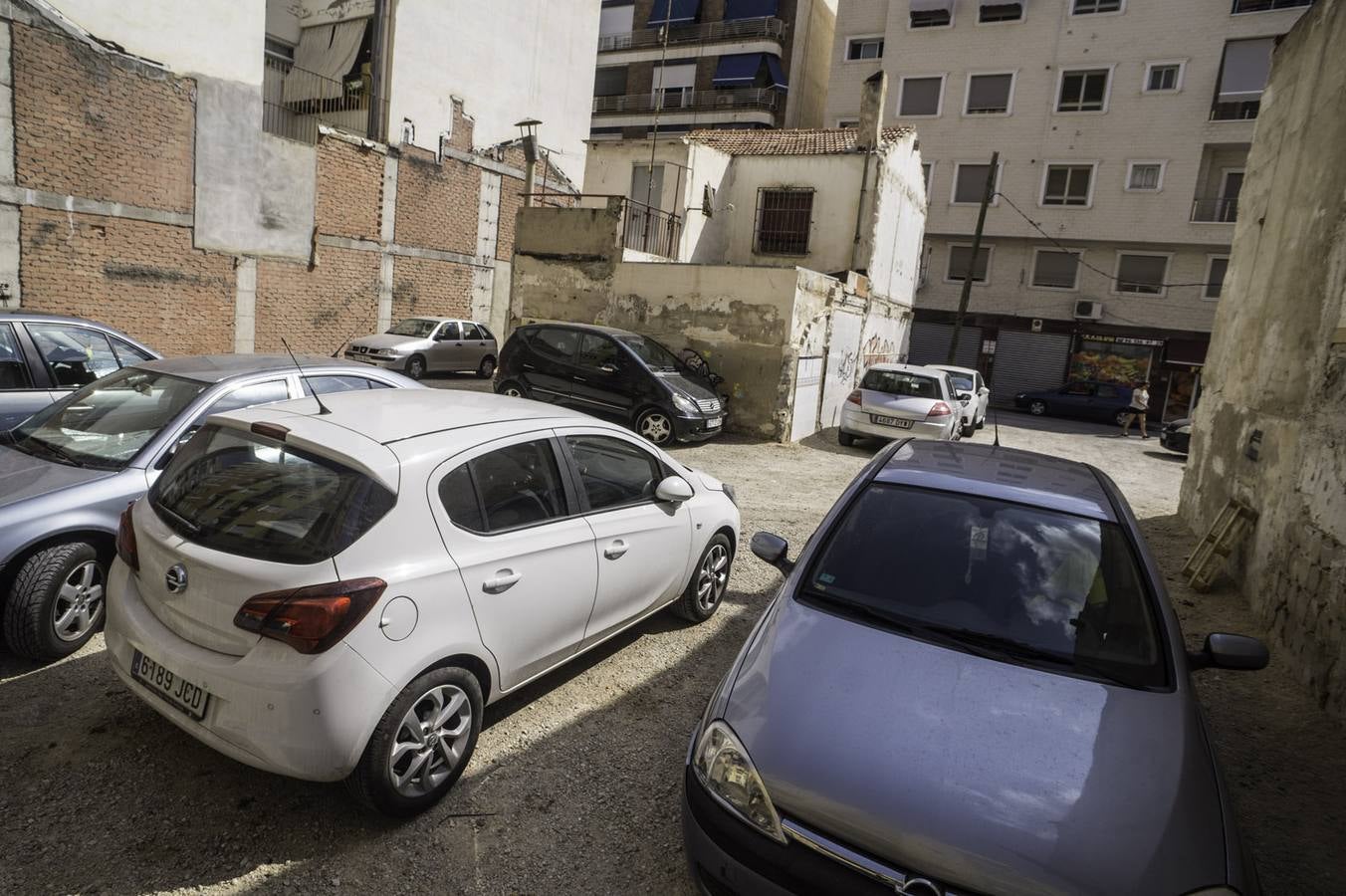 Los socialistas reclaman al PP que solvente las deficiencias de limpieza en las pedanías de Orihuela