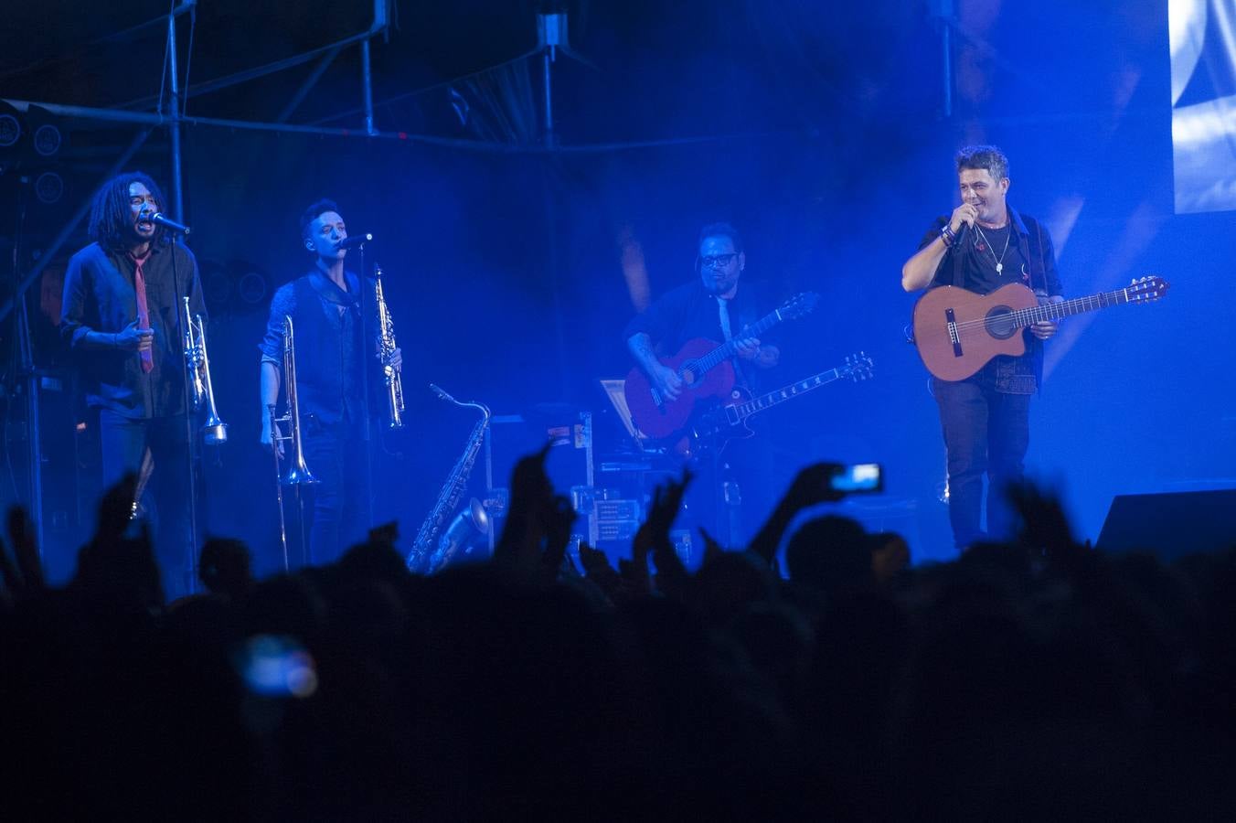 Alejandro Sanz abre los concierto programados de Feria