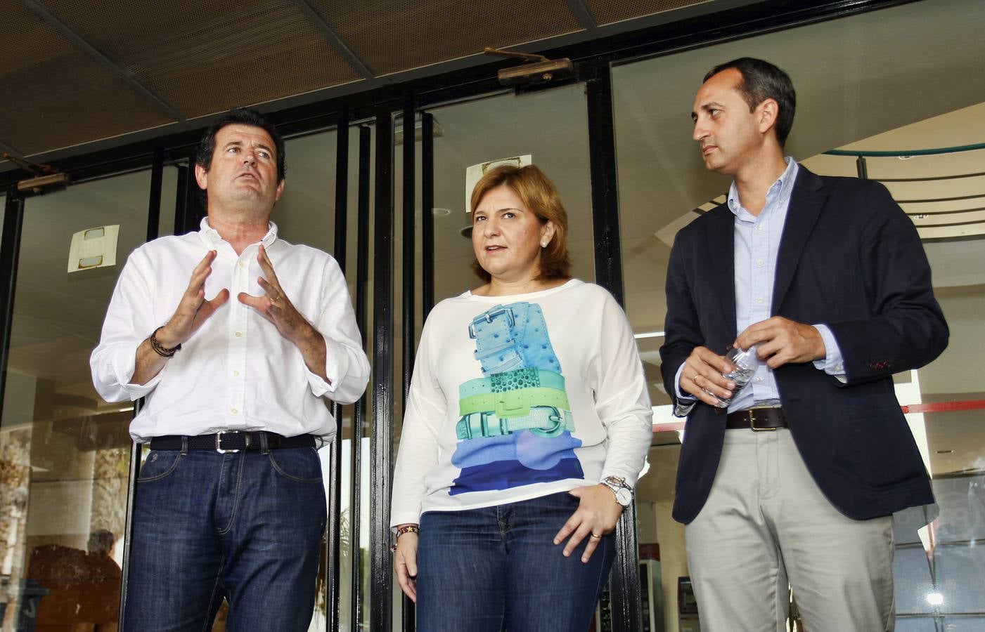 Císcar, Isabel Bonig y César Sánchez en la clausura de la Convención Provincial del PPCV en Alicante