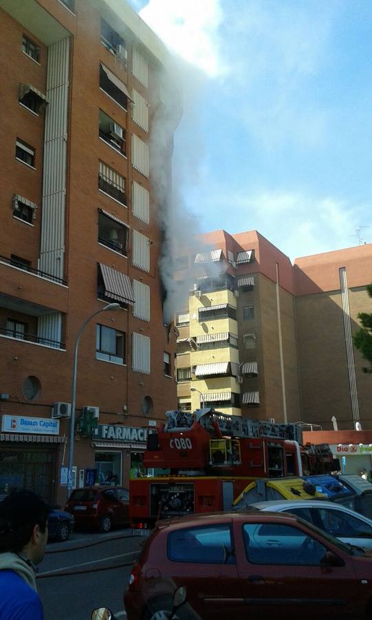 Incendio en una vivienda en el barrio de San Blas