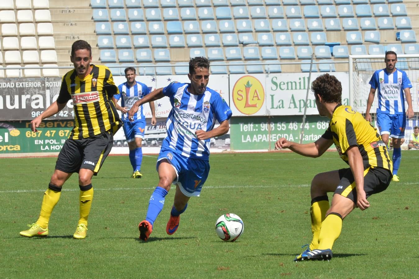 Las mejores instantáneas del partido entre La Hoya Lorca y San Roque de Lepe