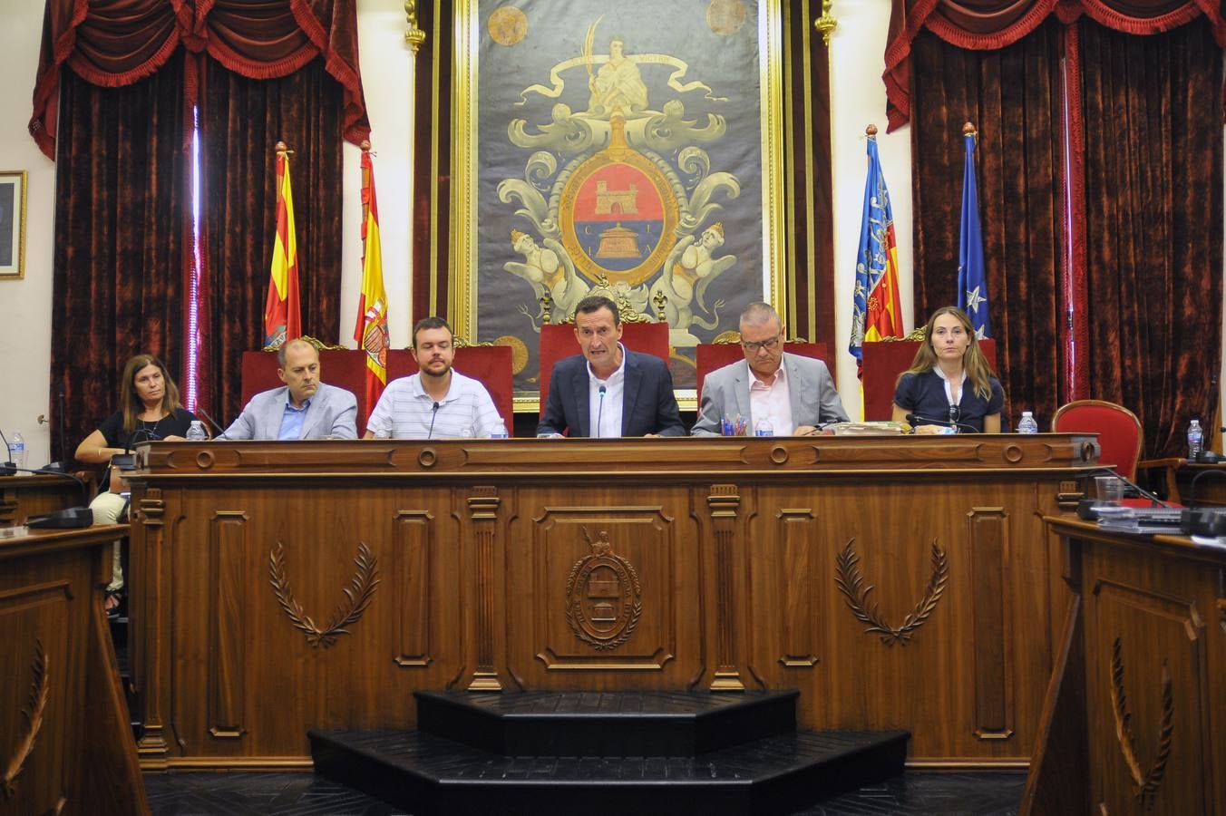 Pleno extraordinario del Ayuntamiento de Elche