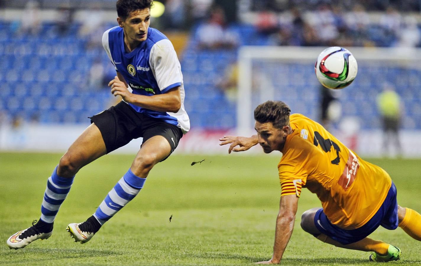 Las mejores imágenes del Hércules - Badalona (2-0)