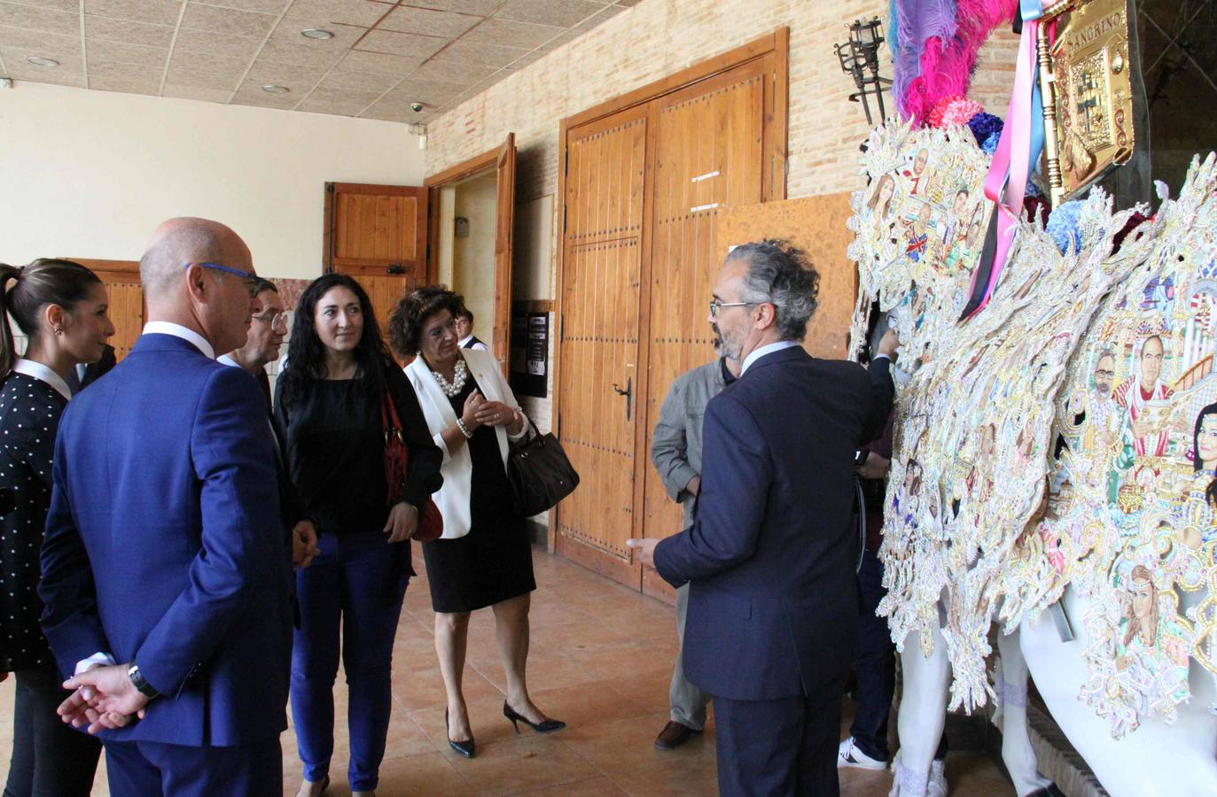 El secretario de la Organización Mundial de Turismo de las Naciones Unidas visita la Real Basílica de la Vera Cruz