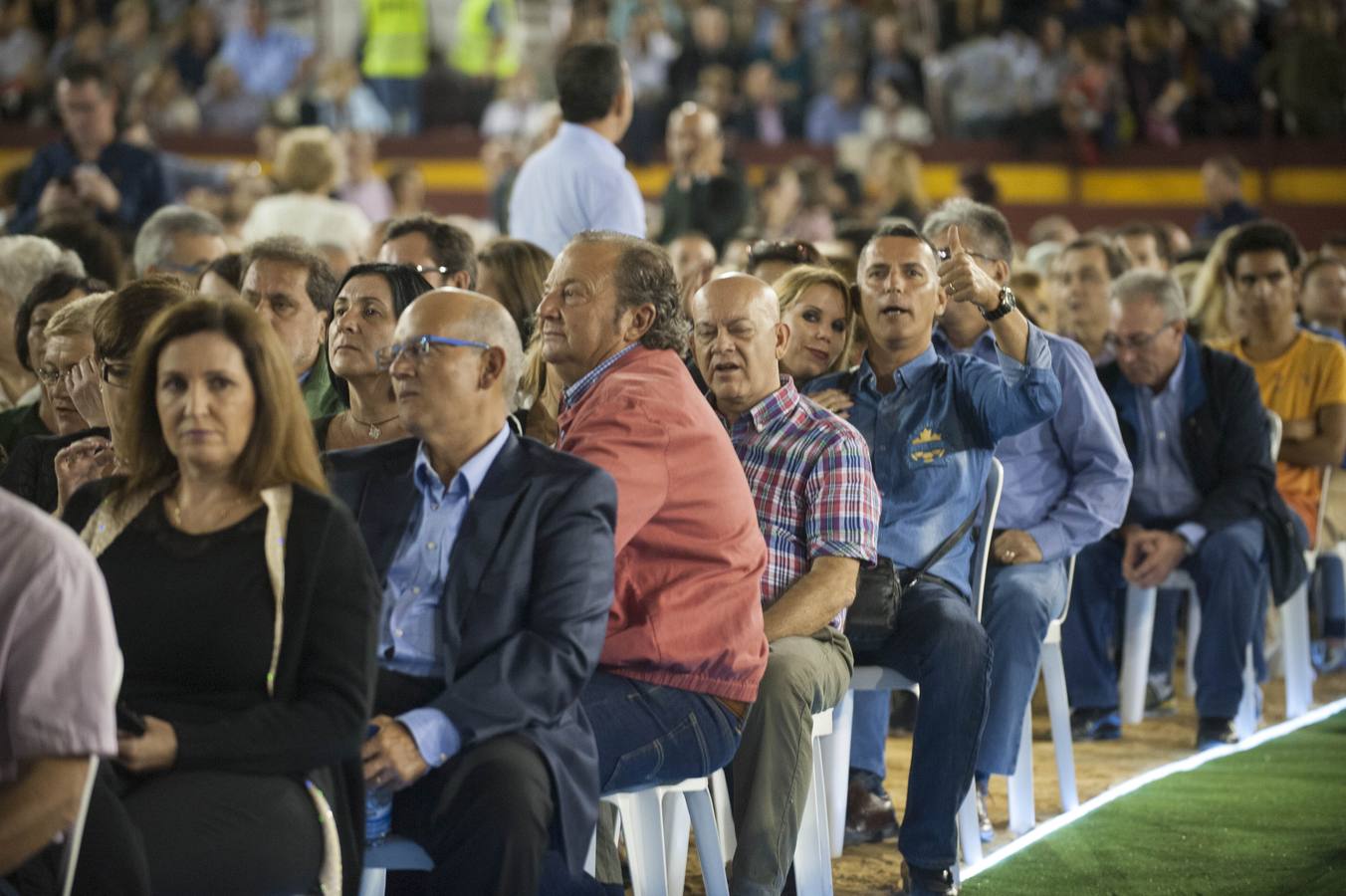 Raphael suena a orquesta