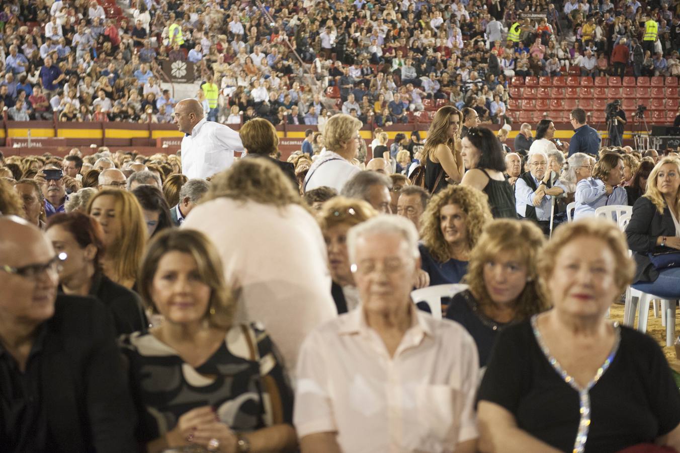 Raphael suena a orquesta