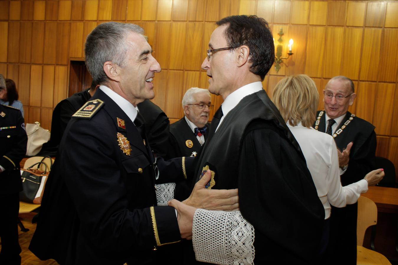 José Luis Díaz Manzanera recibe la Cruz de la Orden de San Raimundo de Peñafort