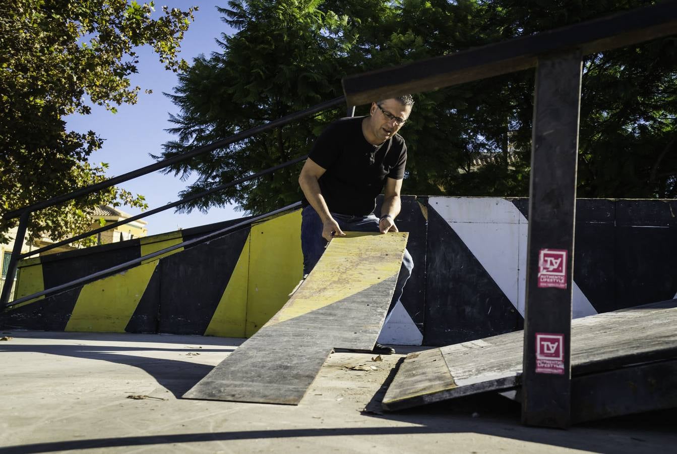El PP denuncia el mal estado de la pista de patinaje de la Plaza Béjar