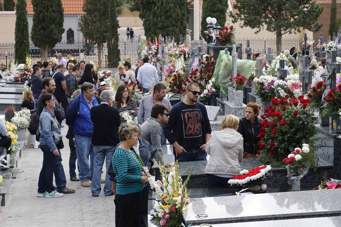 La Región recuerda a sus difuntos