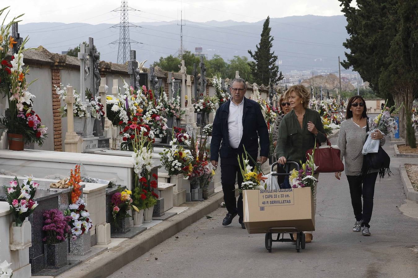 La Región recuerda a sus difuntos