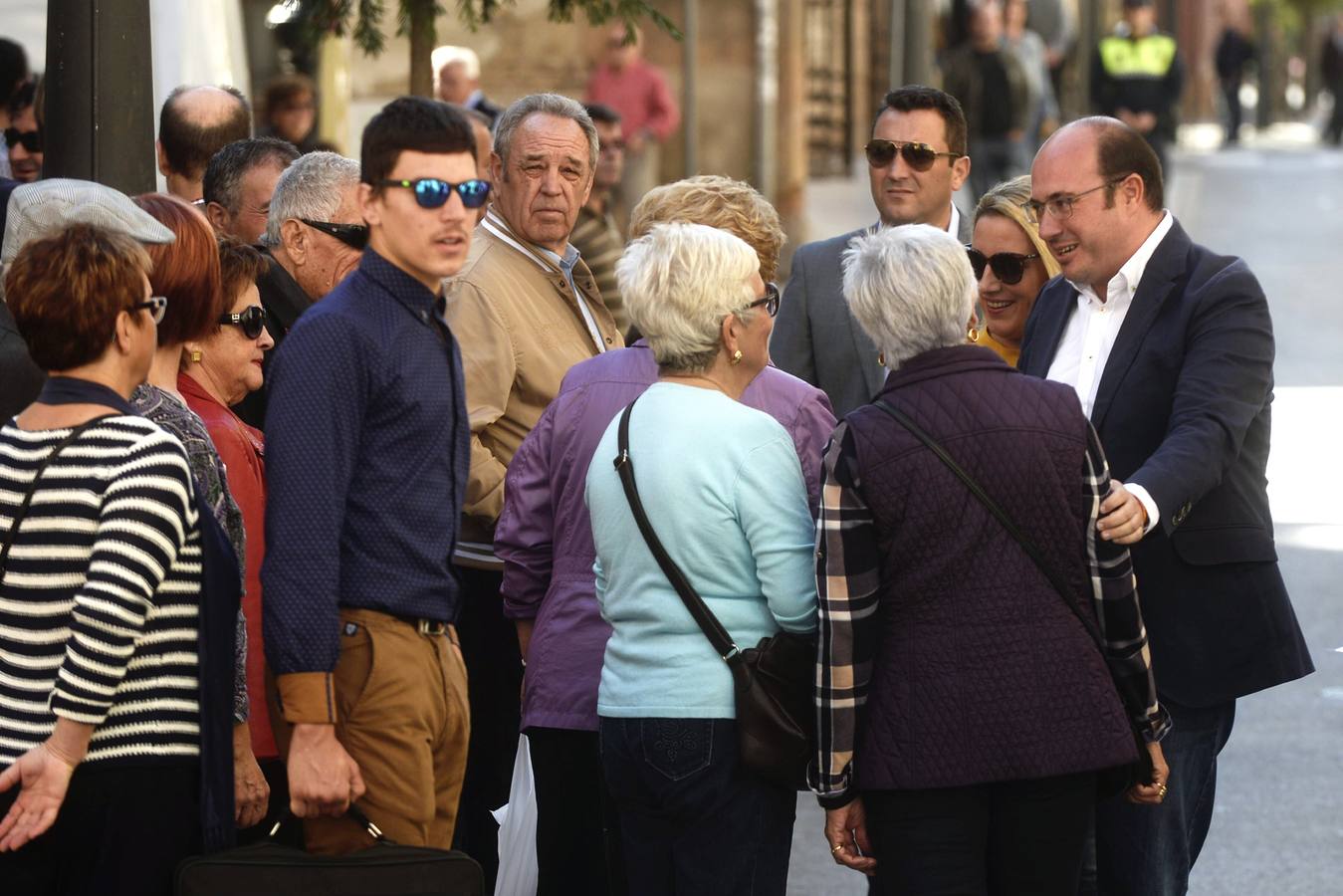 Rajoy se da un baño de masas en Lorca