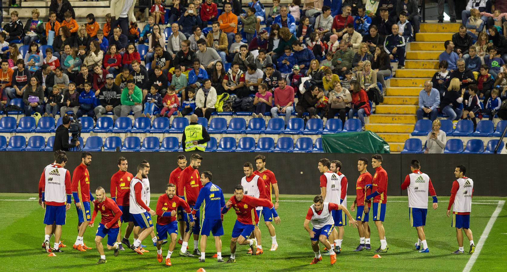 Entrenamiento de la selección española en el Rico Pérez