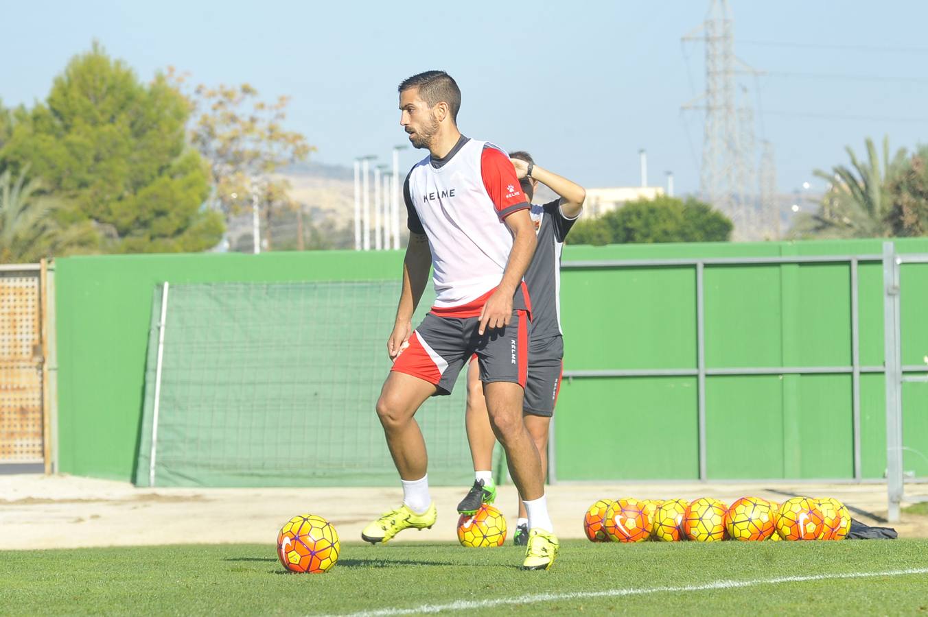 El Elche vuelve a los entrenamientos