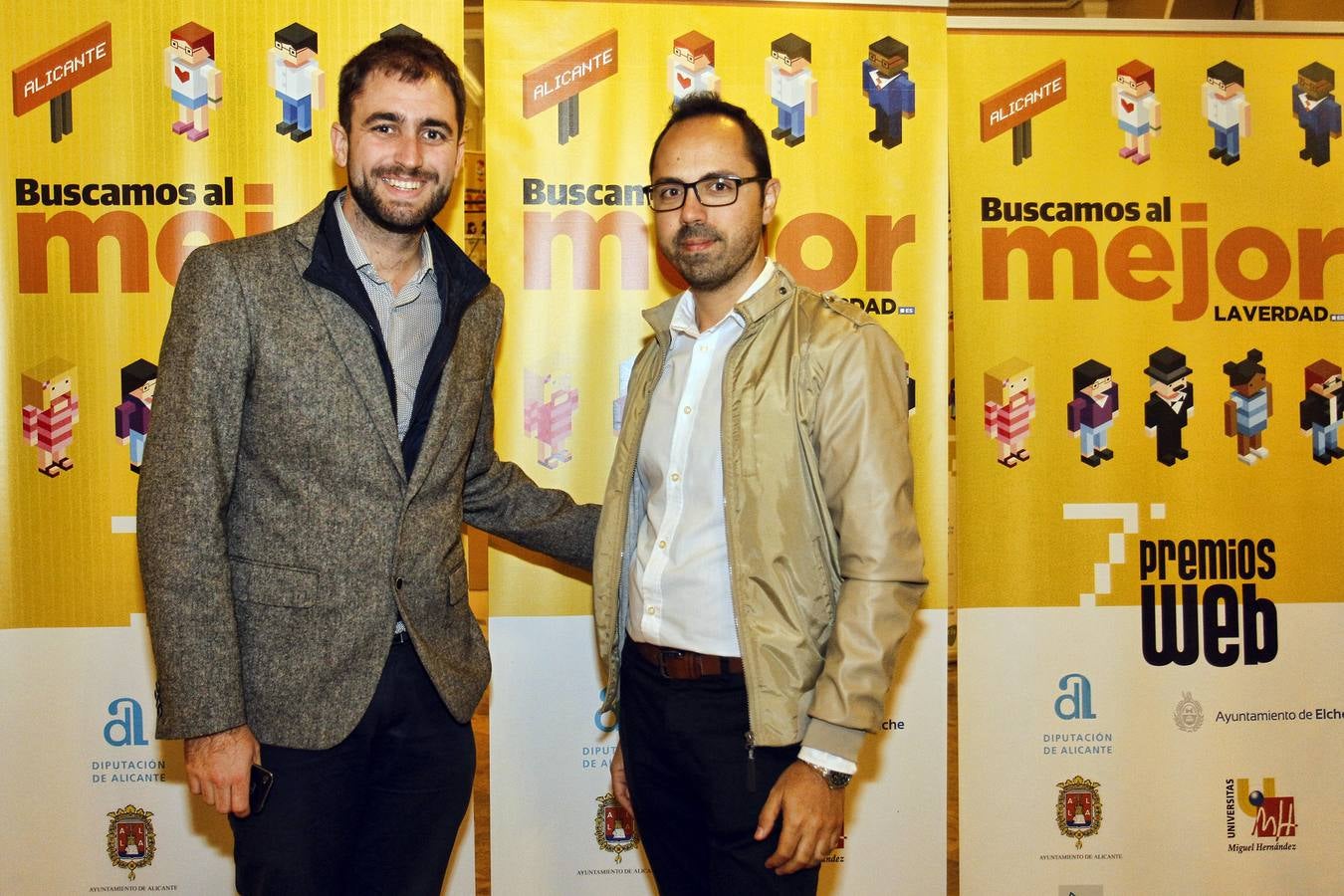 &#039;Photocall&#039; de los VII Premios Web de Alicante (I)