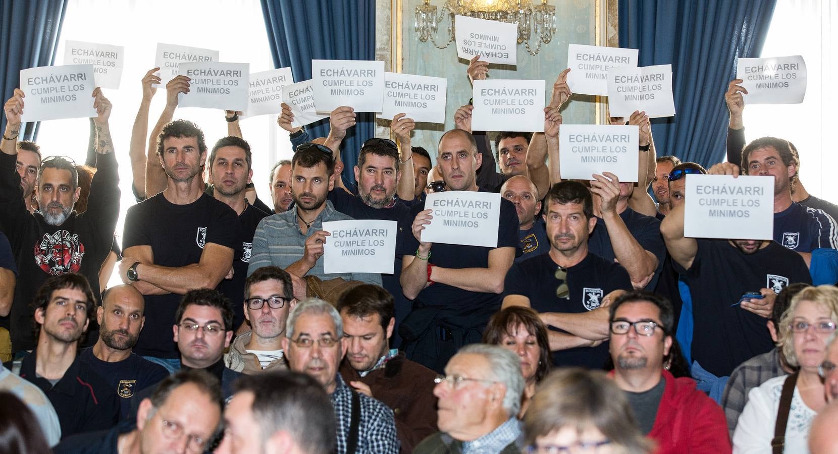 Los bomberos de Aliacnte preden el Pleno