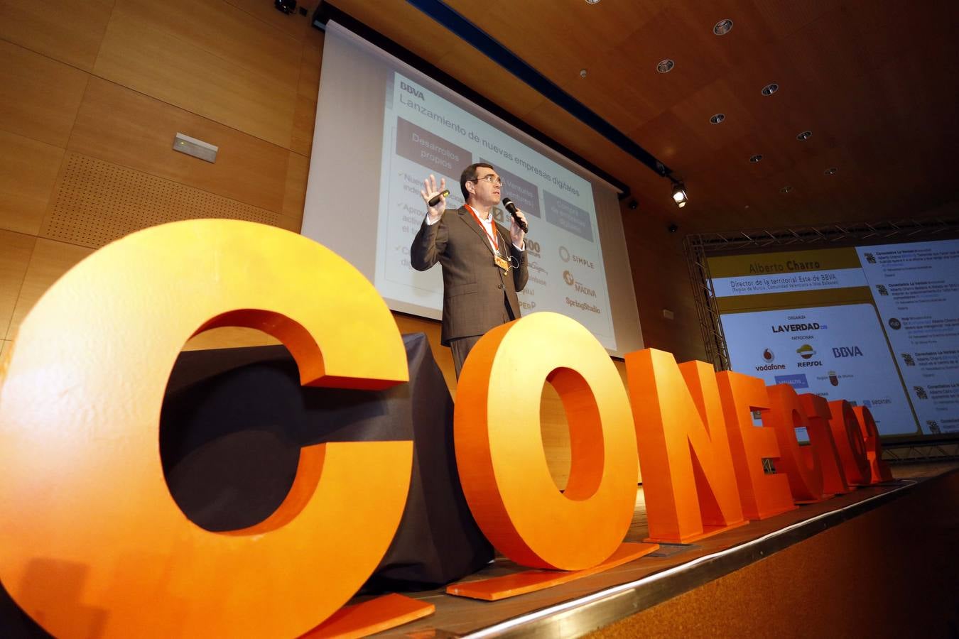 Ponentes de la segunda edición de &#039;Conect@2&#039;