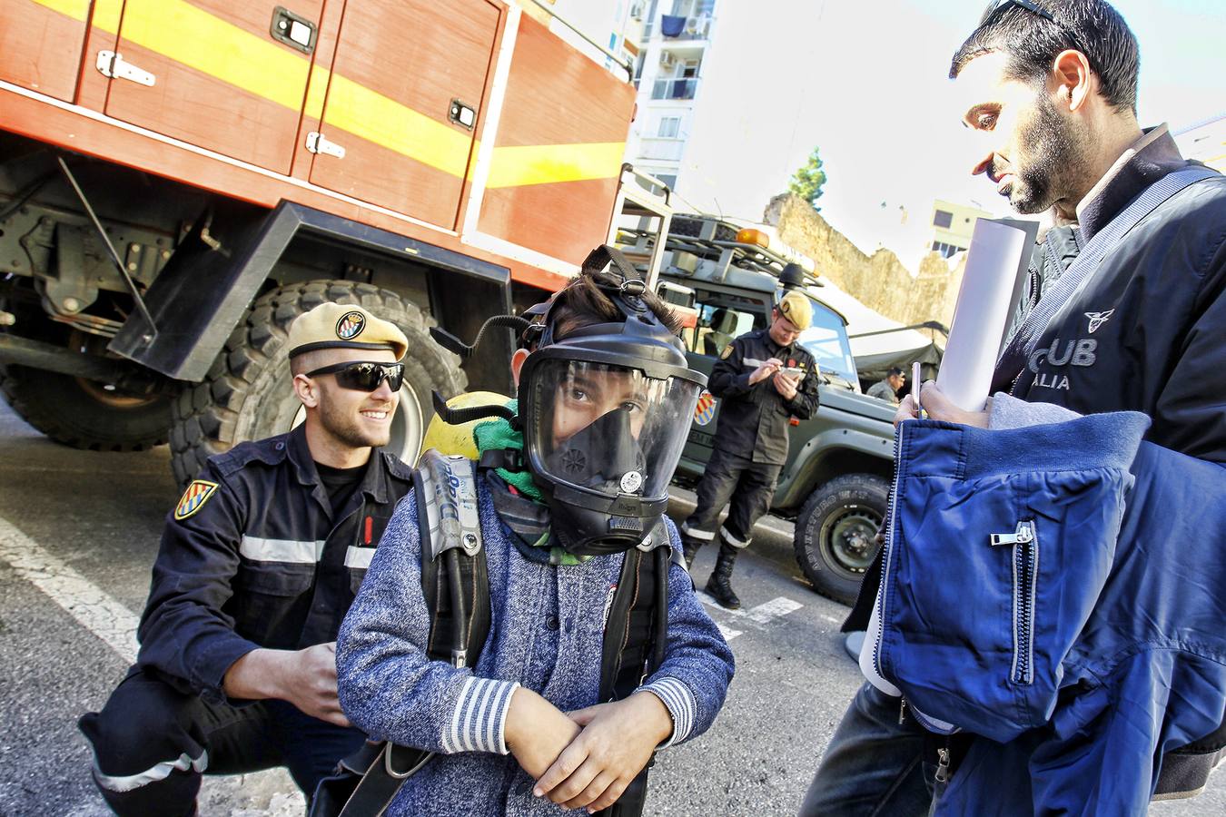 Cinco mil personas acuden a la jornada de recogida de juguetes en Alicante