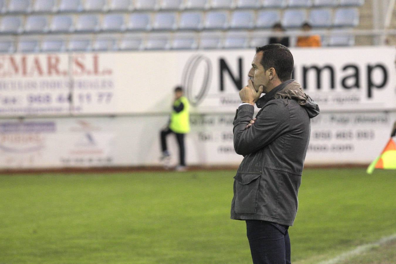 La Hoya no levanta el pie ante el Recre (2-1)
