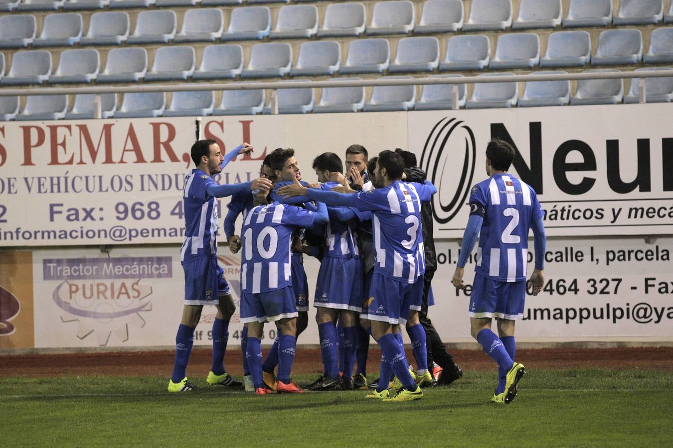 La Hoya no levanta el pie ante el Recre (2-1)