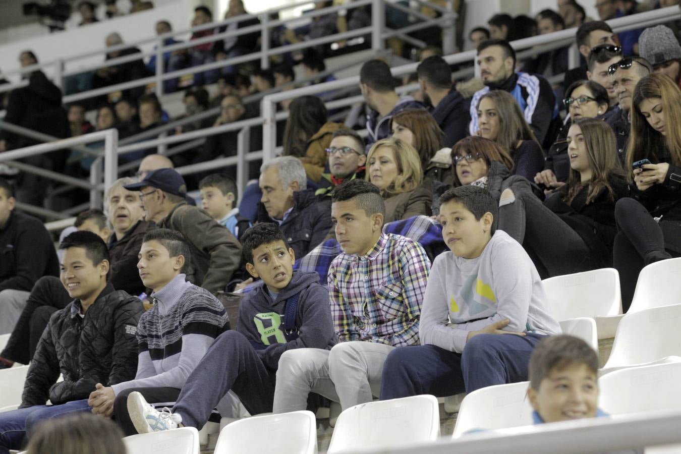 La Hoya no levanta el pie ante el Recre (2-1)
