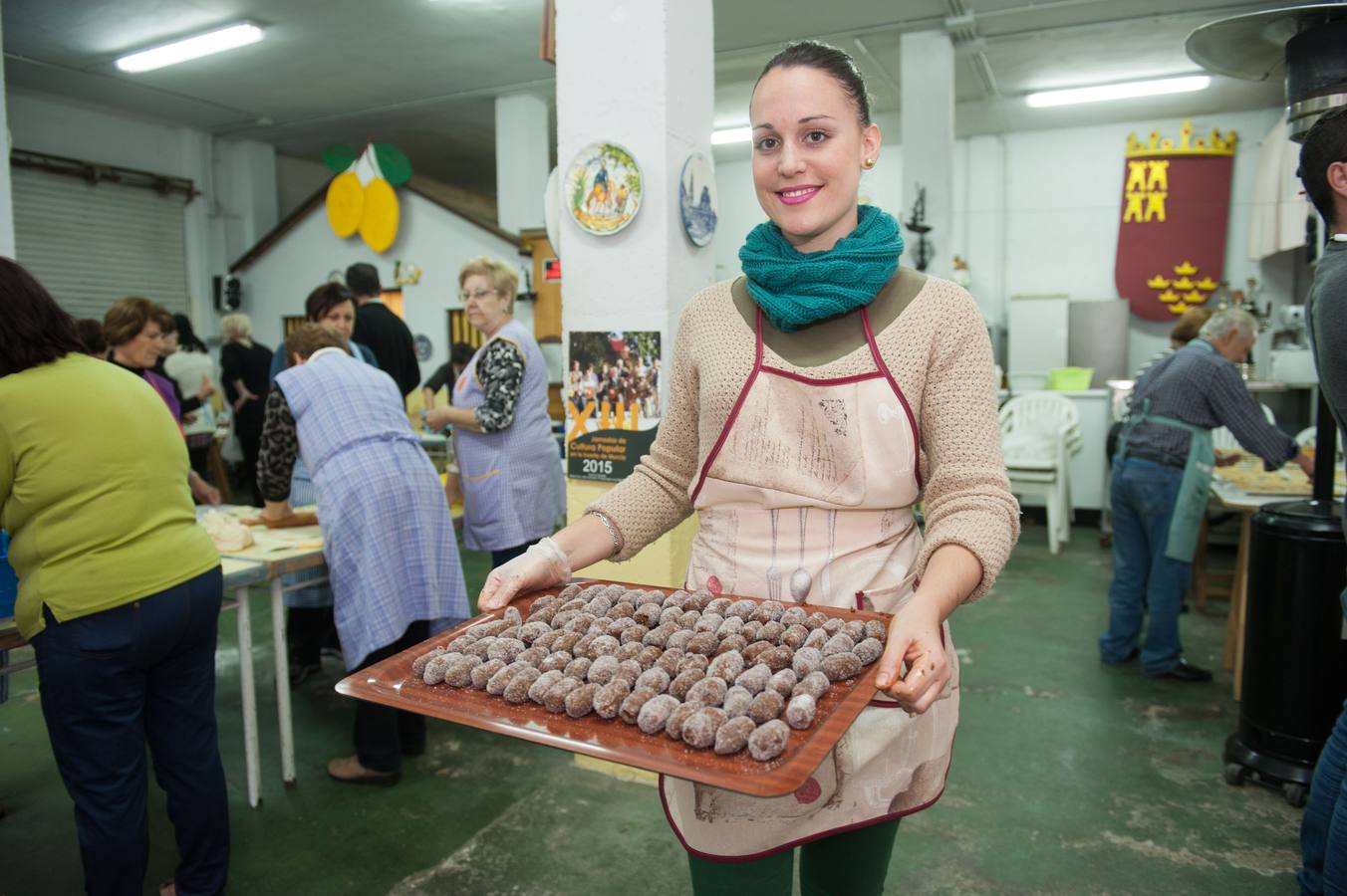 Tortas de Pascua y suspiros en la peña El Limonar