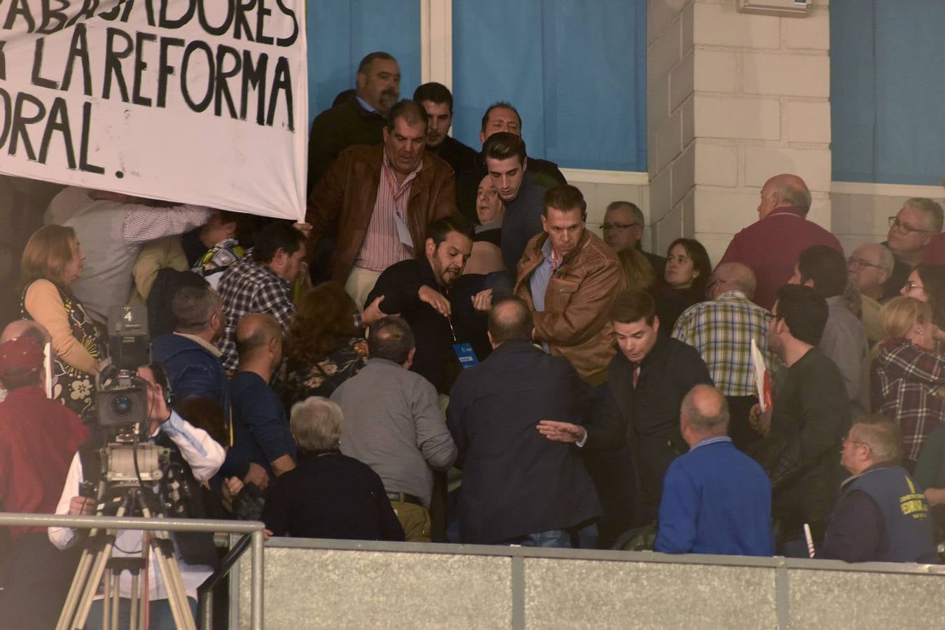 Pedro Sánchez, en Murcia: «En lo único que no ha recortado el PP es en corrupción»