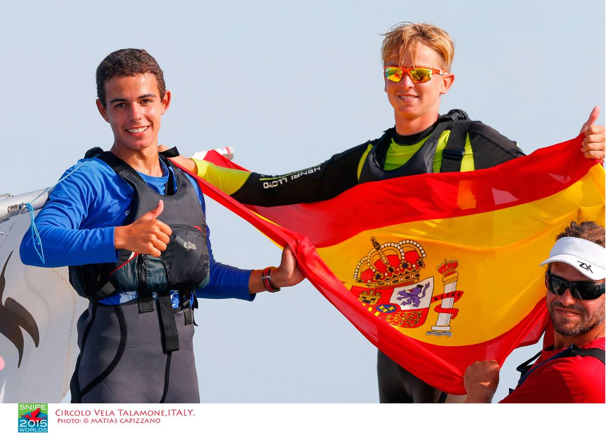 19 DE SEPTIEMBRE. Antonio López y Gregorio Belmonte, del Club de Regatas de Cartagena, se proclaman campeones del mundo en el Mundial de Snipe de Italia.