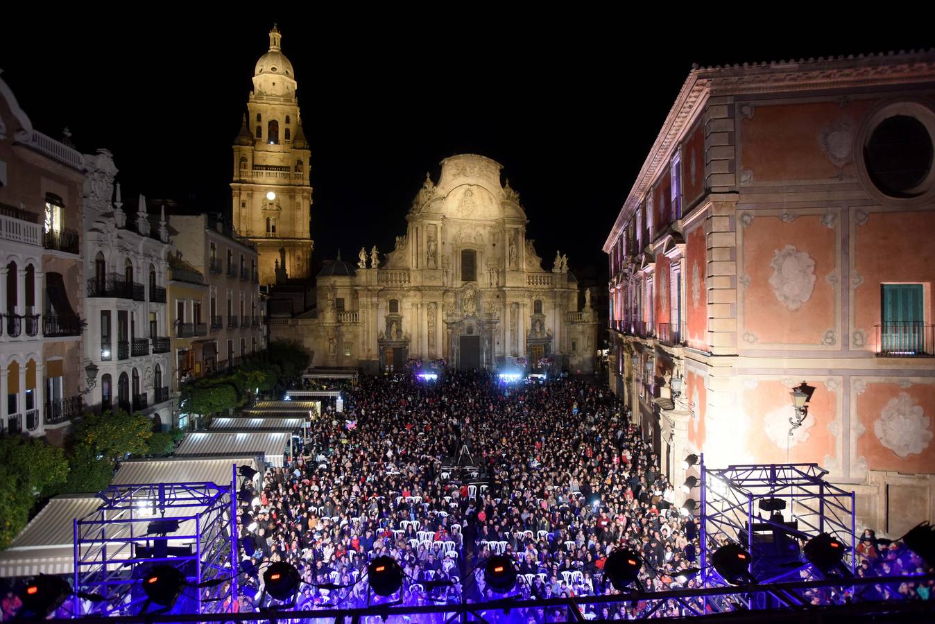 Murcia recibe a Papá Noel