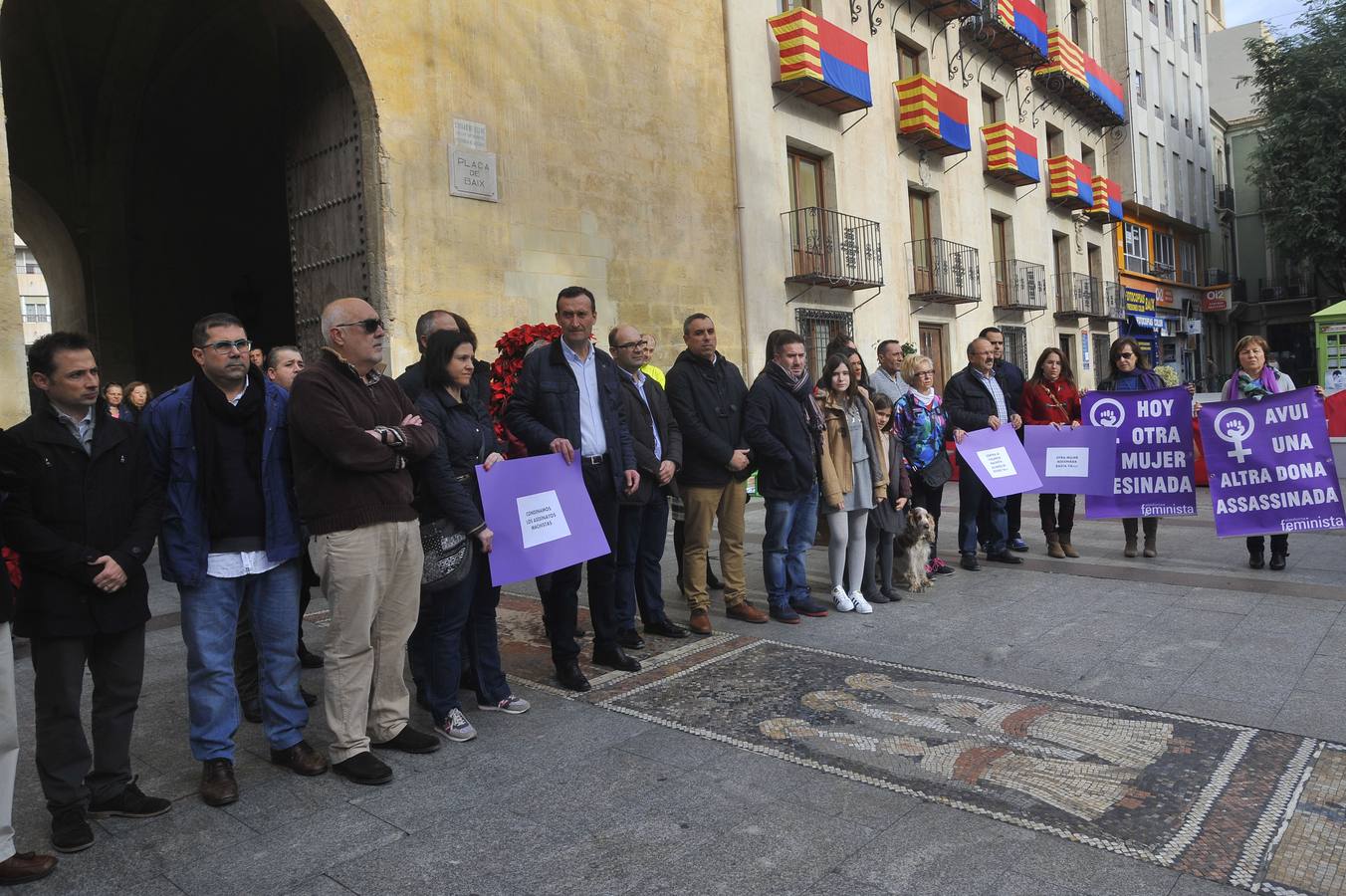 Repulsa generalizada contra el crimen machista de Torrevieja