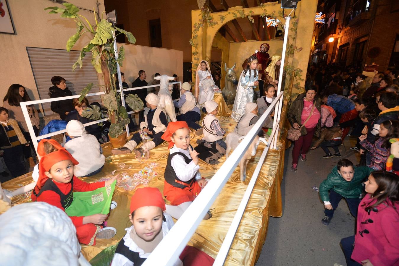 Cabalgata de los Reyes en Lorca 2016