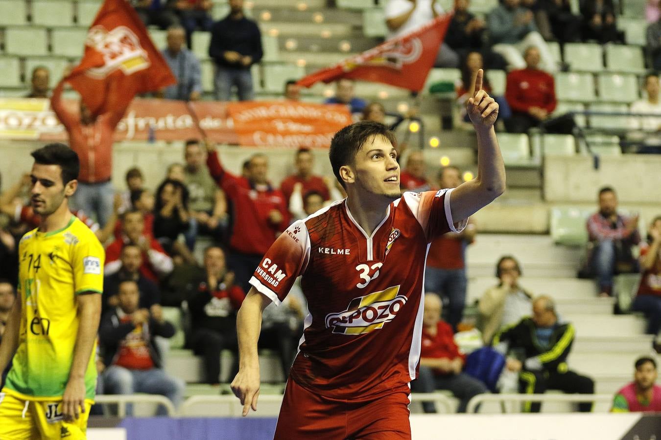 ElPozo se impone al Jaén y se afianza en el tercer puesto (3-1)