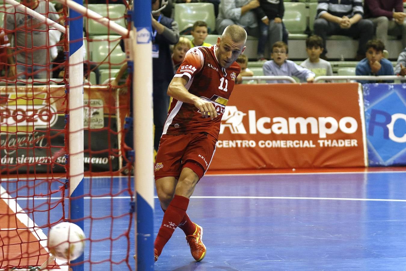 ElPozo se impone al Jaén y se afianza en el tercer puesto (3-1)
