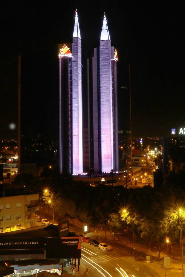 Las &#039;Torres Gemelas&#039; de Murcia cambian de imagen