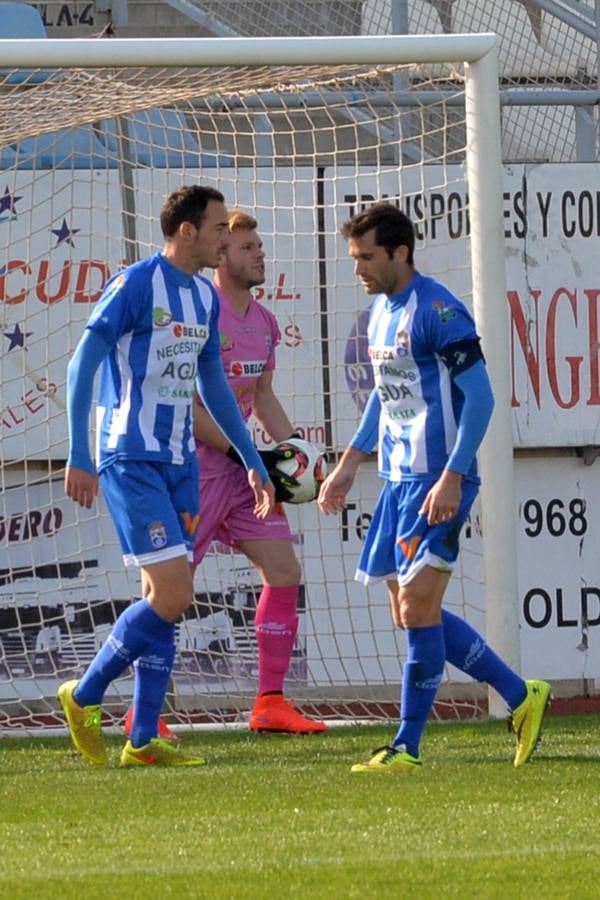 Batacazo de La Hoya ante el Villanovense (0-5)