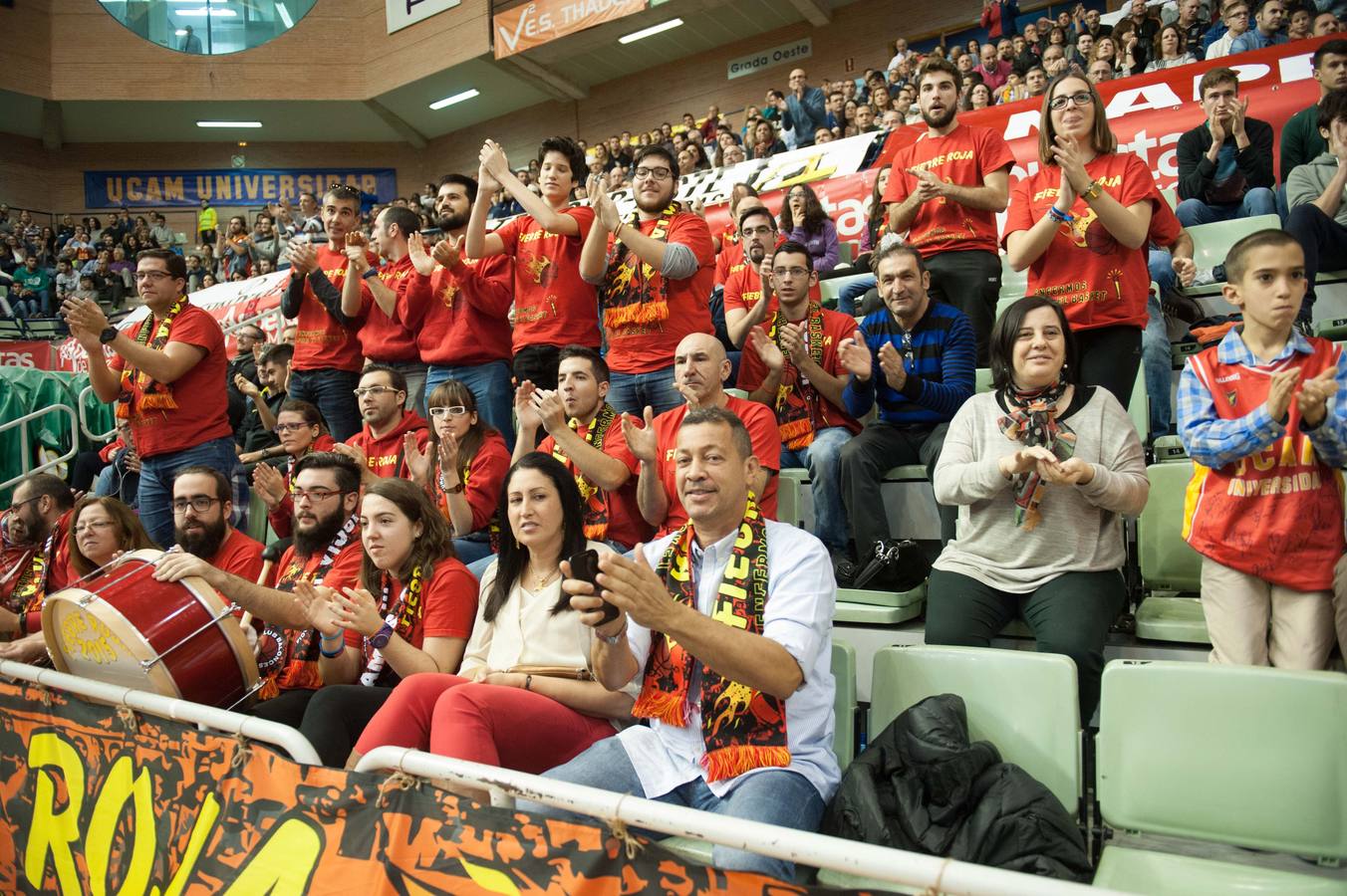 La grada del UCAM Murcia - Montakit