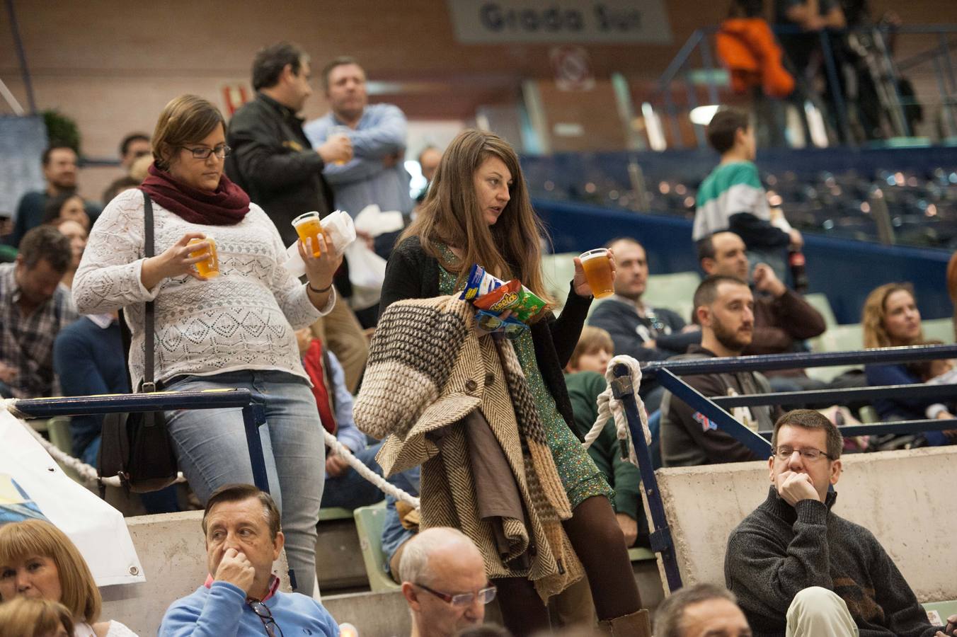 La grada del UCAM Murcia - Montakit