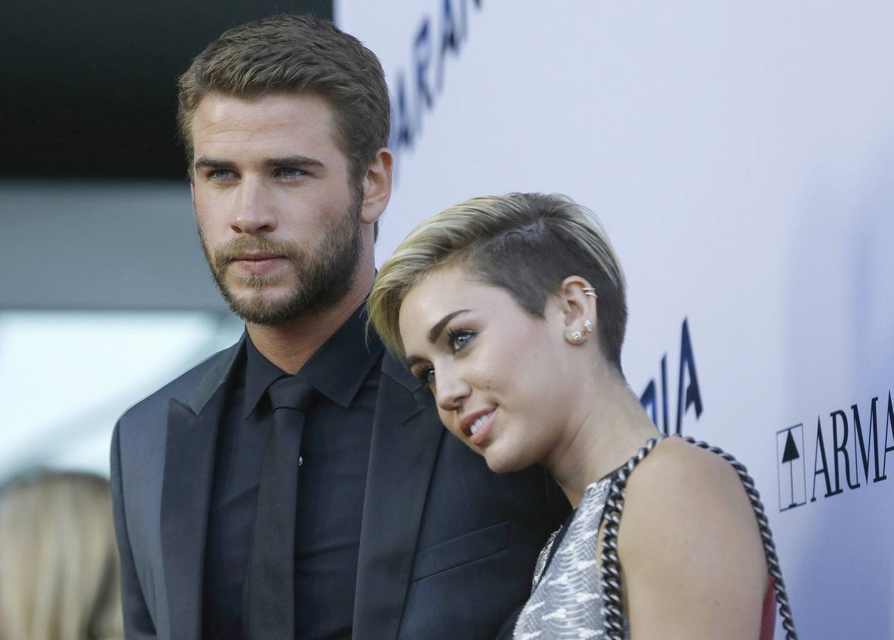 Liam Hemsworth cumple 26 años, con Miley Cyrus y mucho trabajo por delante en 2016