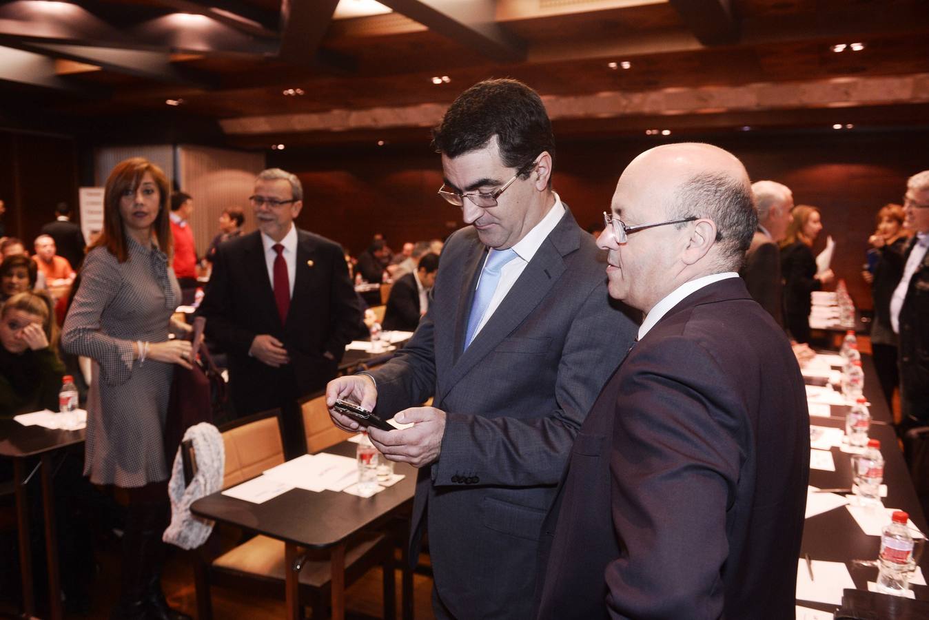 Foro Sabadell-&#039;La Verdad&#039; sobre Cooperativismo como eje vertebrador de la economía social en España y Europa