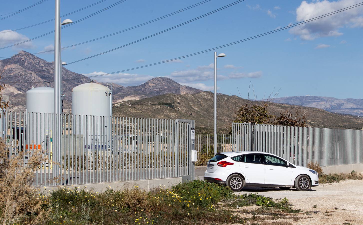 Cae un red acusada de hinchar millones de euros en obras hídricas de Acuamed