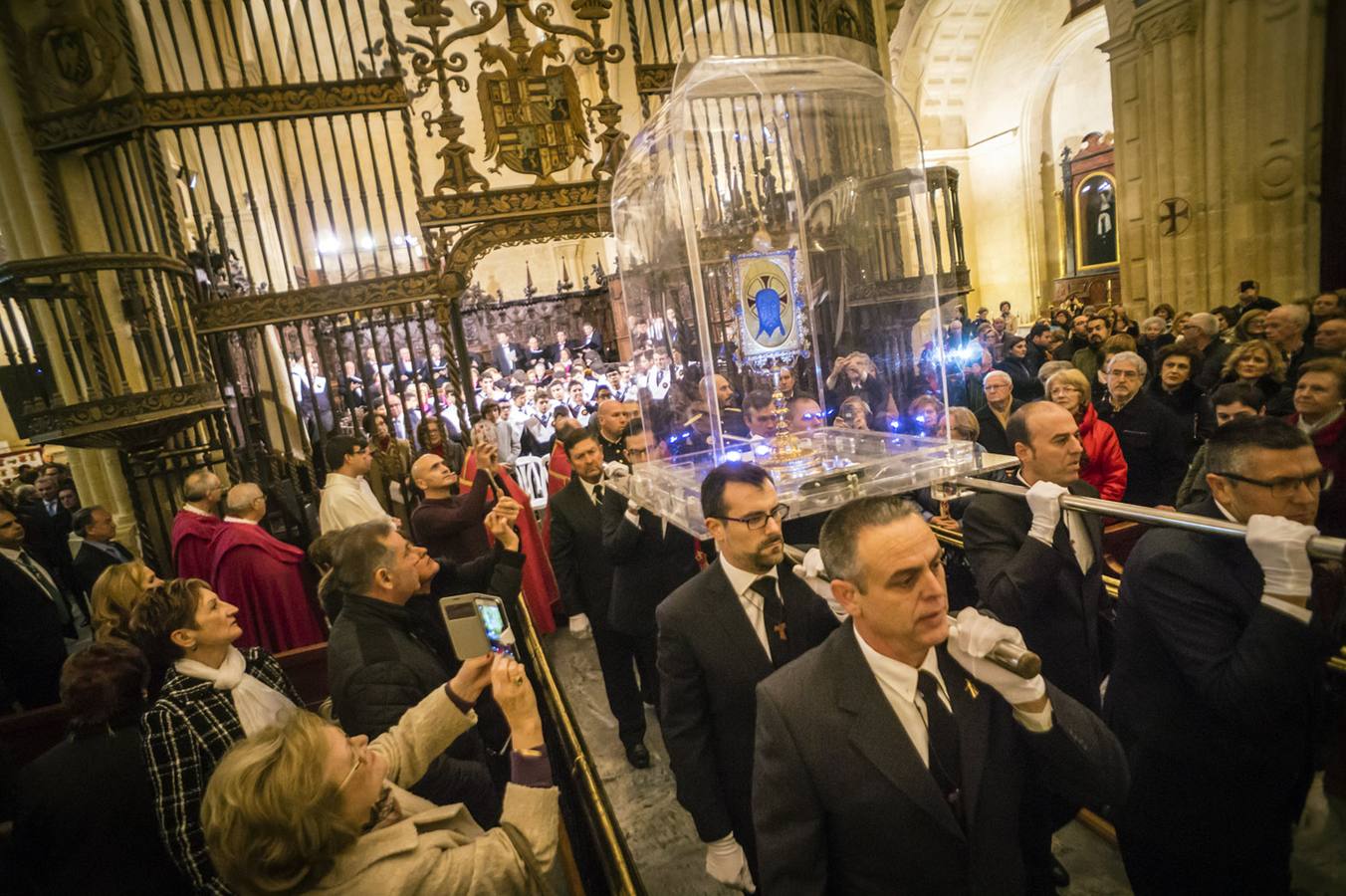 Visita histórica de la Santa Faz a Orihuela