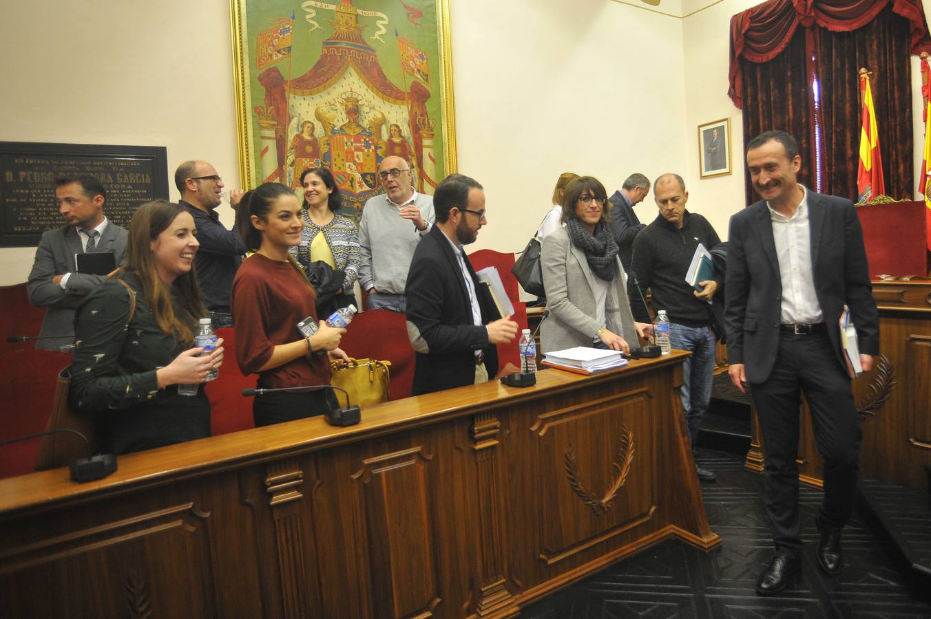 El tripartito de Elche aprueba reabrir la Torre de Vaillos a propuesta del PP