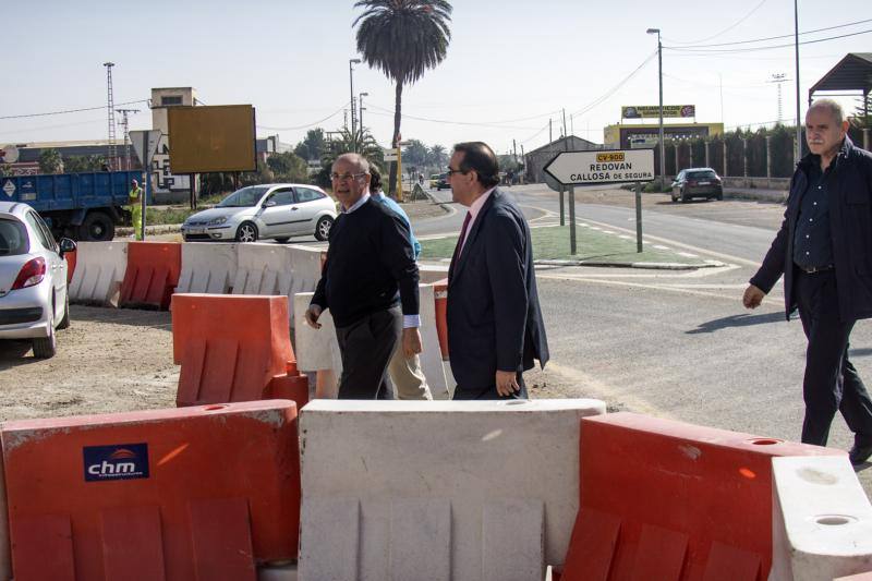 La construcción de una nueva rotonda mejorará la seguridad vial de la CV-900