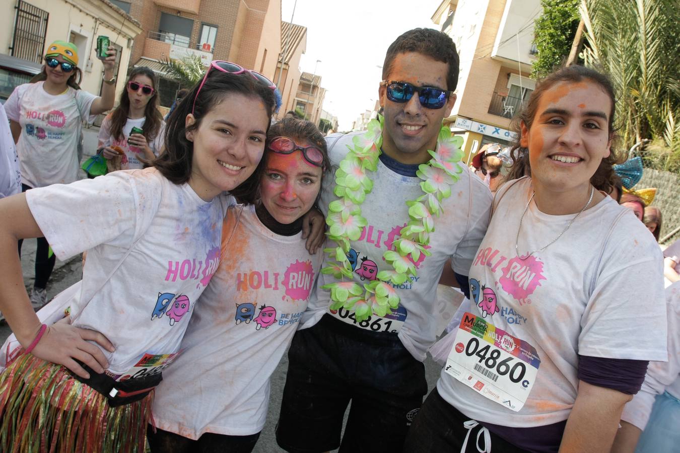 La &#039;Holi Run&#039; llena las calles de color