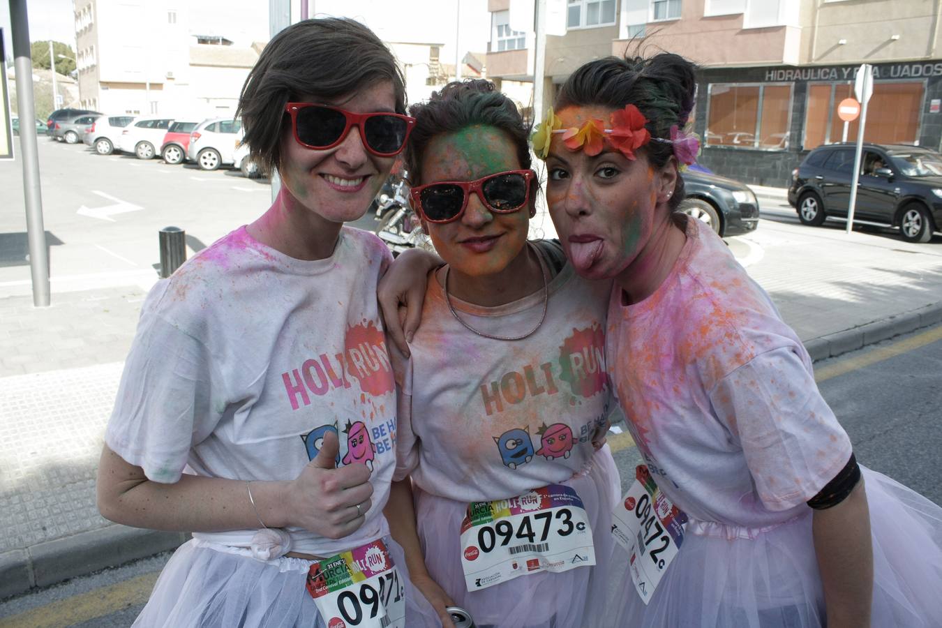 La &#039;Holi Run&#039; llena las calles de color